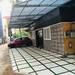 Lakshmi Tourist Guruvayur